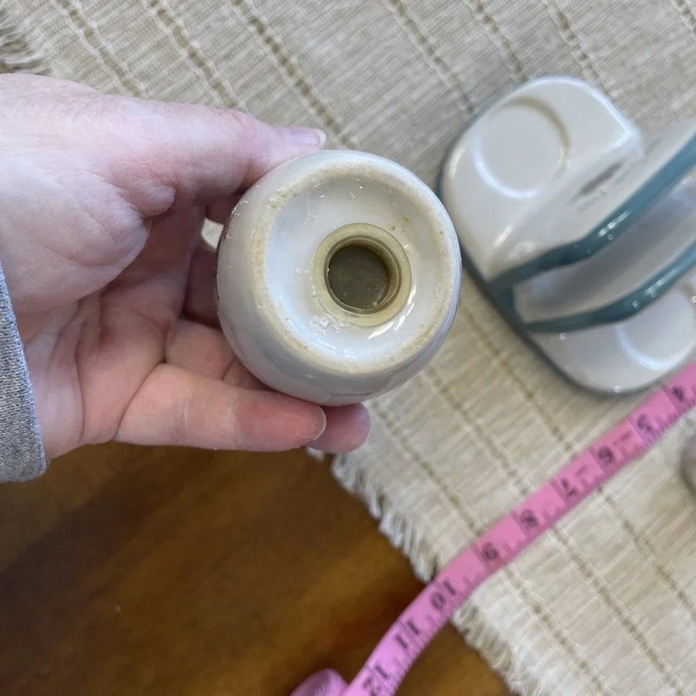 Big Ceramic Salt &‎ Pepper Shaker / Napkin Combo Cottage Core